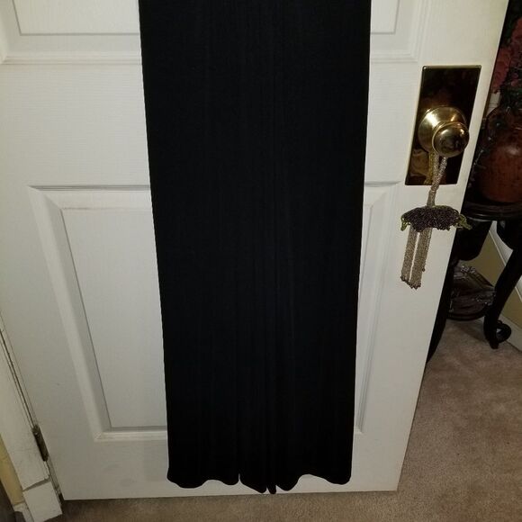 JERSEY KNIT MAXI DRESS W/ JET BEADED EMBELLISHMENT - Picture 4 of 7
